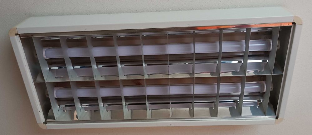 Luminárias tubulares LED (candeeiros de teto)