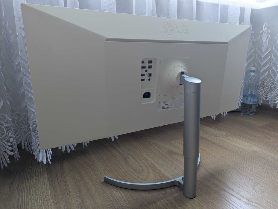 Монитор LG 34WK95U-W
