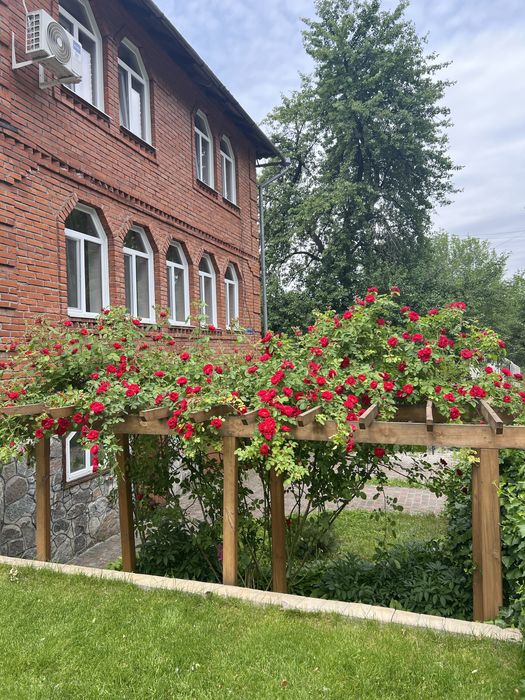 Будинок подобово для зустрічей, свят, вечірок.