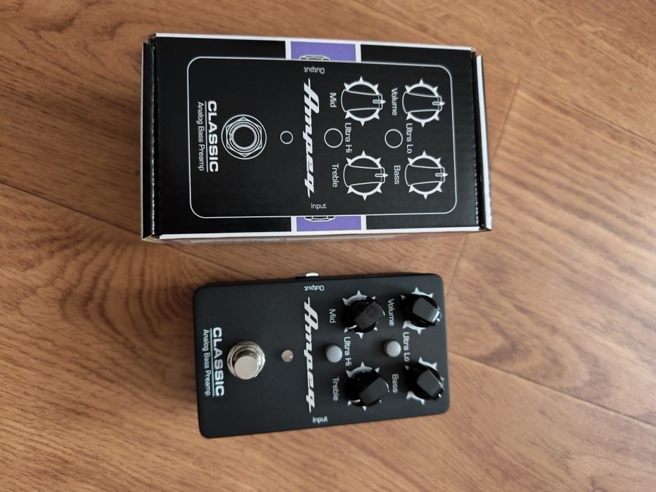Ampeg bass pre Amp