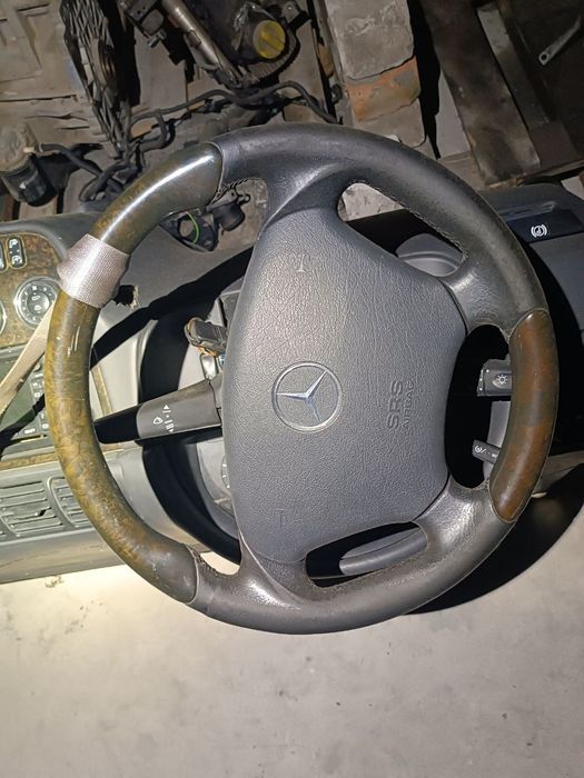 Mercedes-Benz Руль дерево