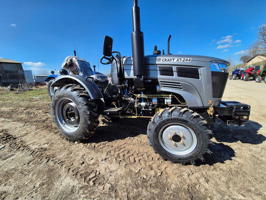 Трактор Скаут 244 полный привод 2025 года