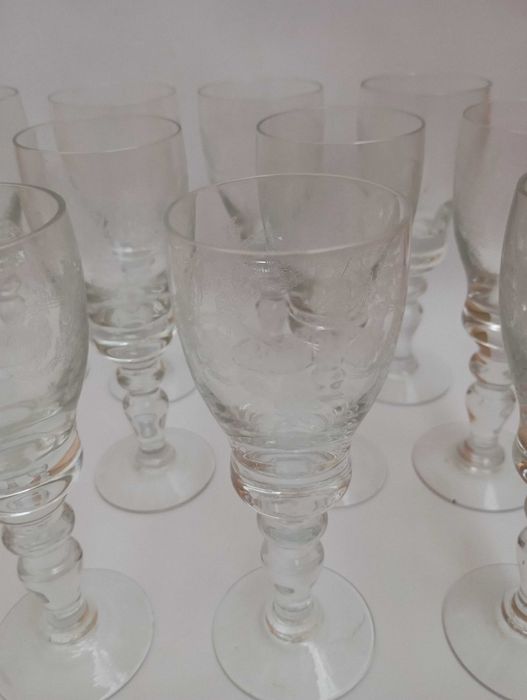 12 Copos de Licor Vintage