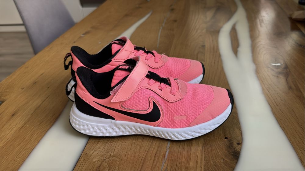 Nike 32 р. 20,8 см US 1 кросівки.