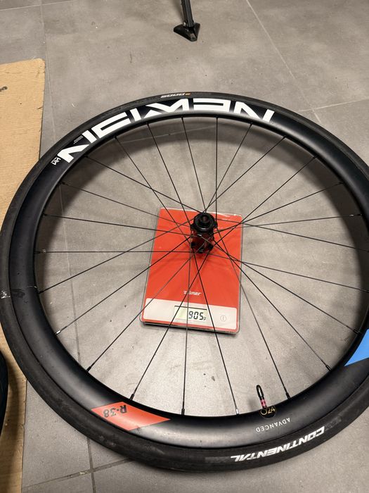 Karbonowe Koła Szosowe Newmen R38 Advanced SL