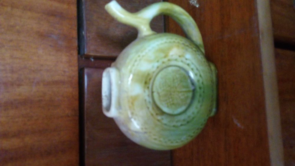 Рюмки фужери вази