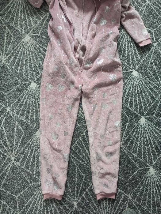 Pluszowy kombinezon onesie
