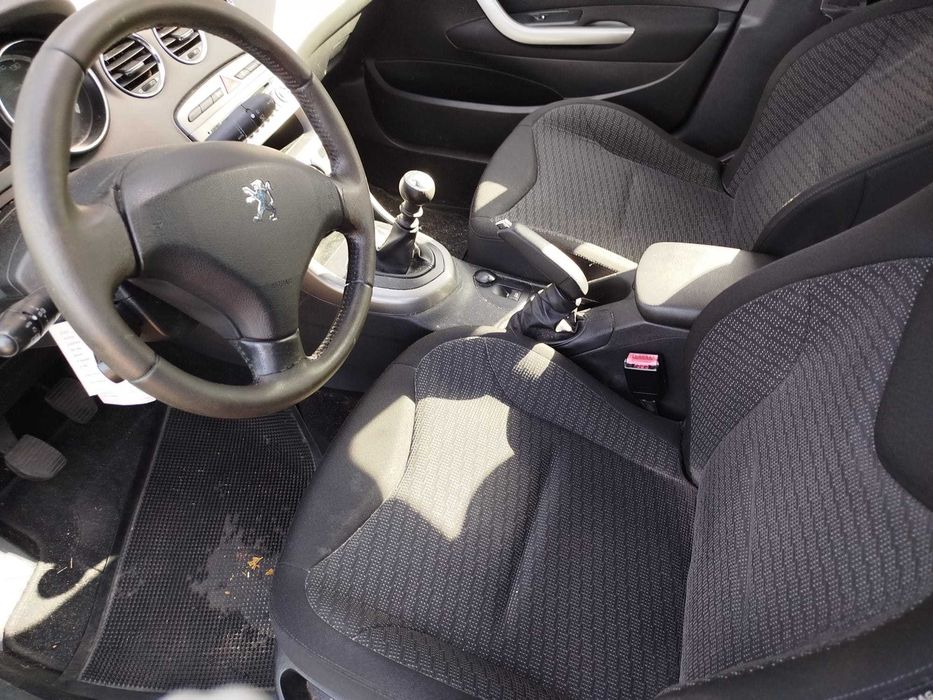 Para peças Peugeot 308 SW 1.6 HDI ano 2009