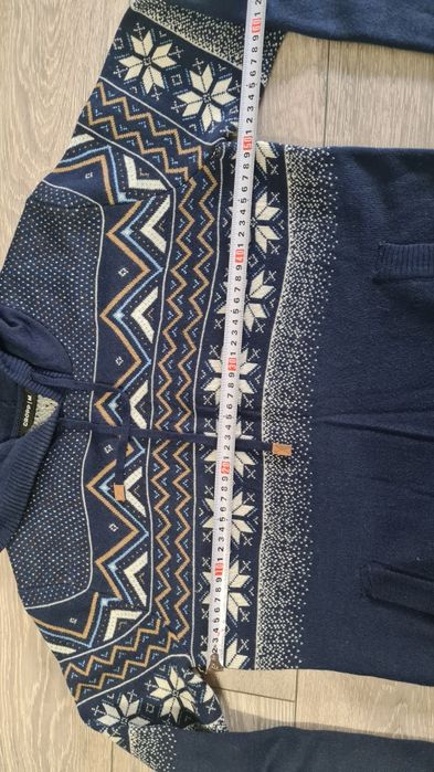 Светр Cropp новий, розмір М