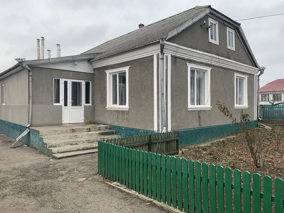 Продається будинок по вулиці Мелетія Смотрицького 18 (Островського).