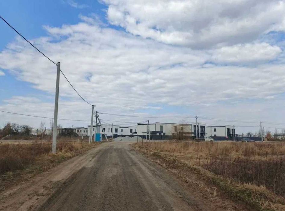Ділянка 90 соток під реалізацію вашого проєкту, 10 км від Києва. Без %