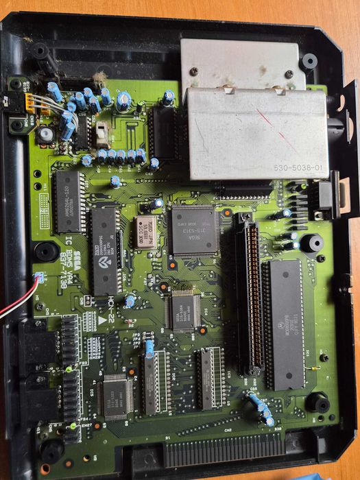 Ігрова приставка Sega Mega Drive з аудіочіпом Yamaha VA1