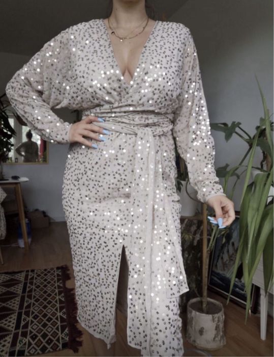 Beżowa cekinowa sukienka midi kimono 40 L asos luxe