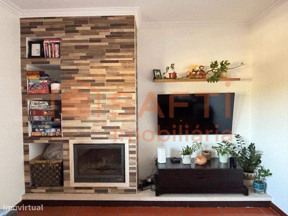 T2+1 Duplex No Centro De Oliveira De Azeméis