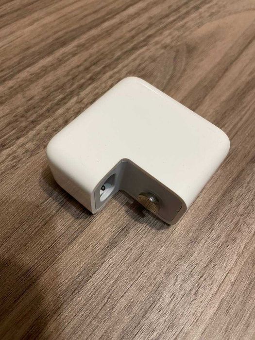 Зарядний пристрій Apple A1540 29W та A1882 30W USB-C Power Adapter