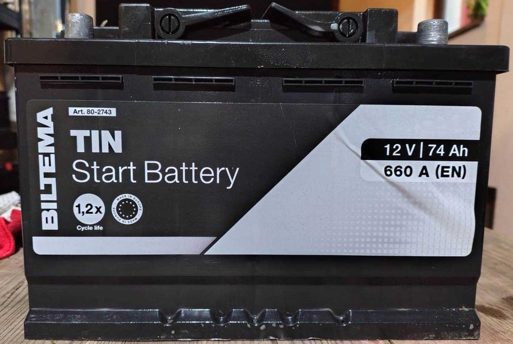 Akumulator samochodowy Biltema, 74Ah 660A, 100% sprawności