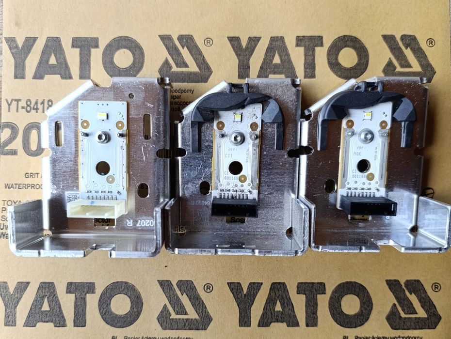 Модуль світла передніх фар