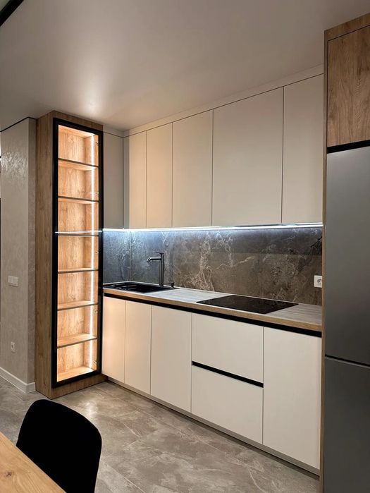 Однокімнатна біля ТРЦ Велес