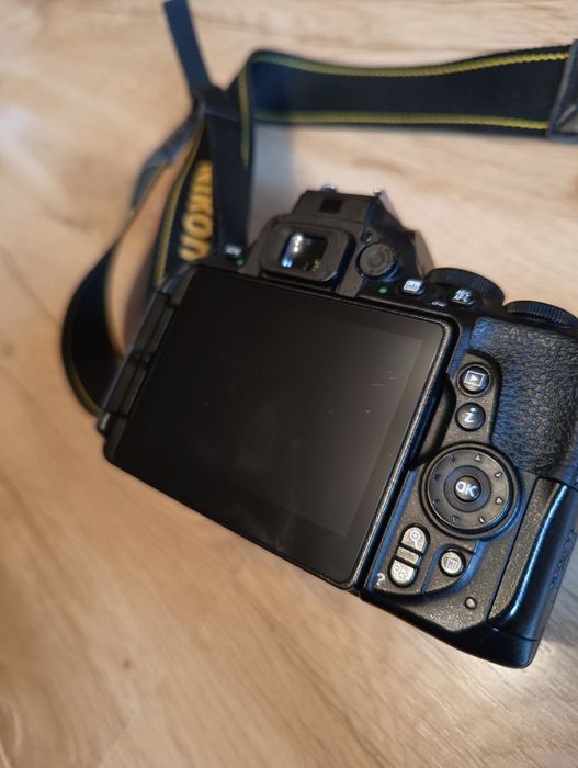 Nikon D5500 Nikkor 18-55 VR II 55-200 VR i akcesoria