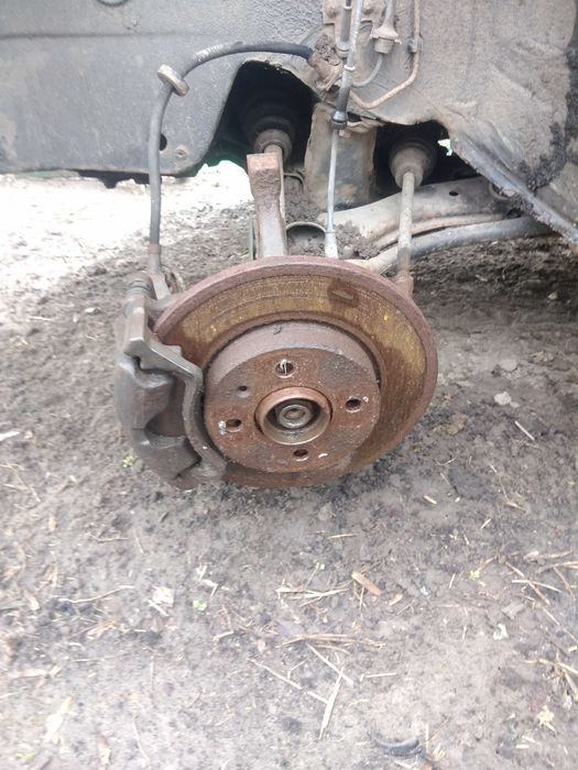 ступиця-супорт пасатб3 б4 гольф 3