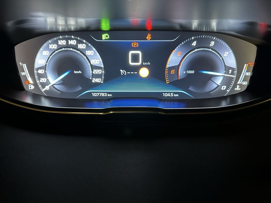 Peugeot 5008 1.5 Blue HDi 130cv Nacional