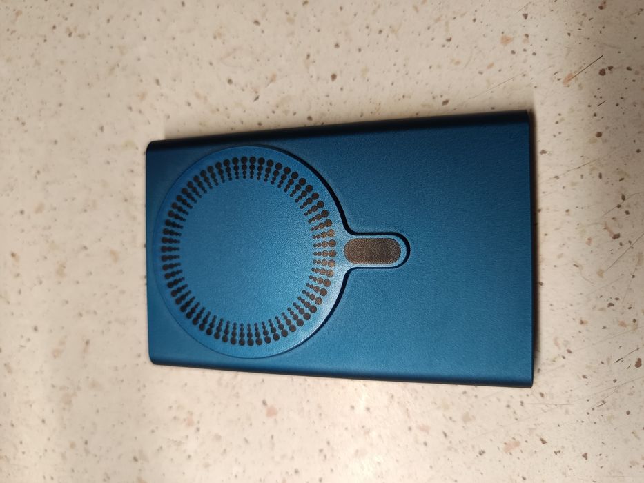 Ładowarka bezprzewodowa  plus powerbank alu niebieska
