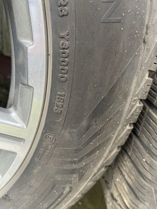 Продам диски Audi q7 r20 5x112 і шини 285/45 r20 vredestein