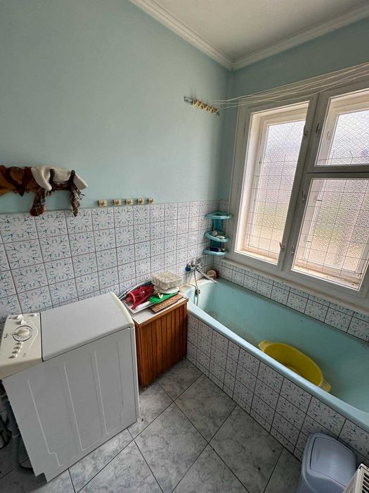 Продається житловий будинок в смт. Вишково