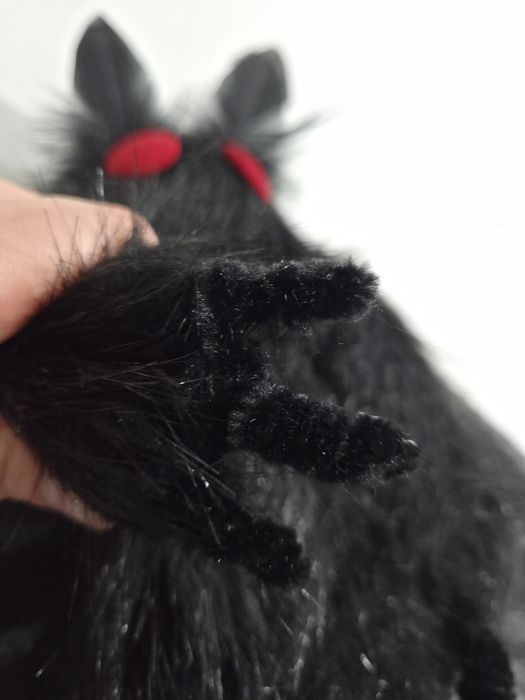 Duży pluszowy Mothman