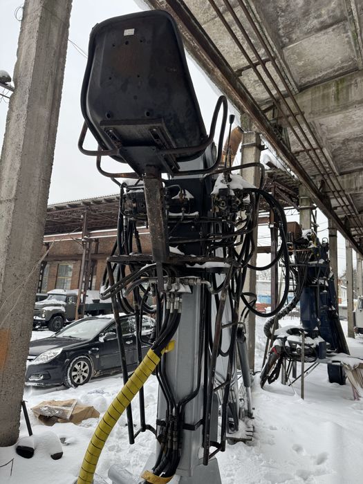 Лісовий кран маніпулятор PENZ