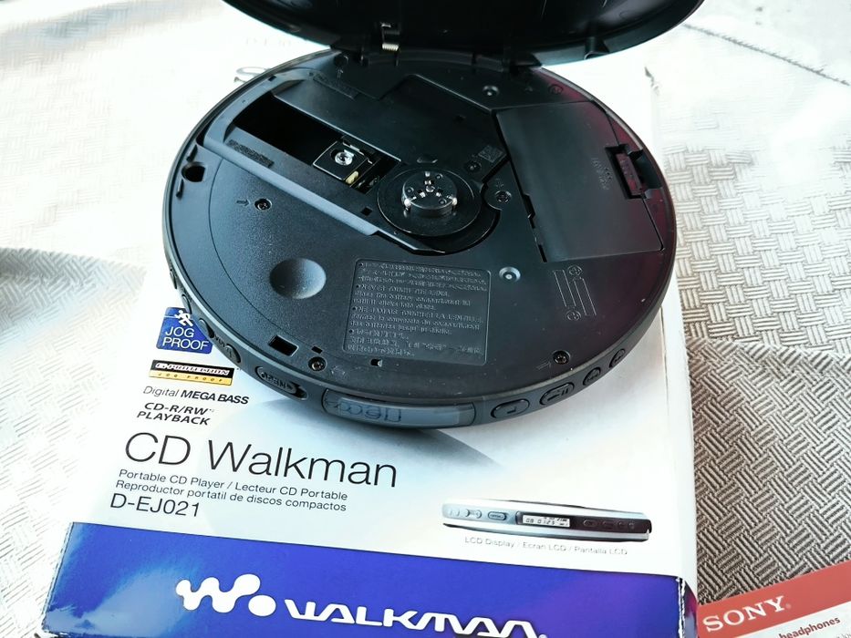 Sony CD Walkman D-EJ021 | NOWY | FABRYCZNY KOMPLET  Discman  Jog Proof  Mega Bass  Komplet