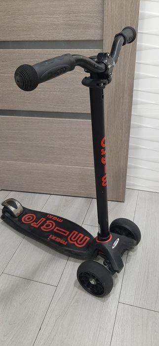Самокат Micro Maxi Pro