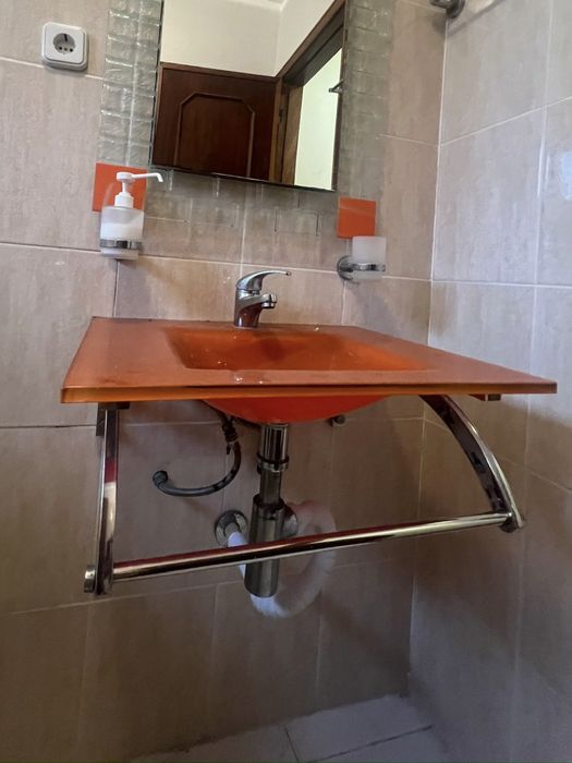 Lavatorio c/ torneira