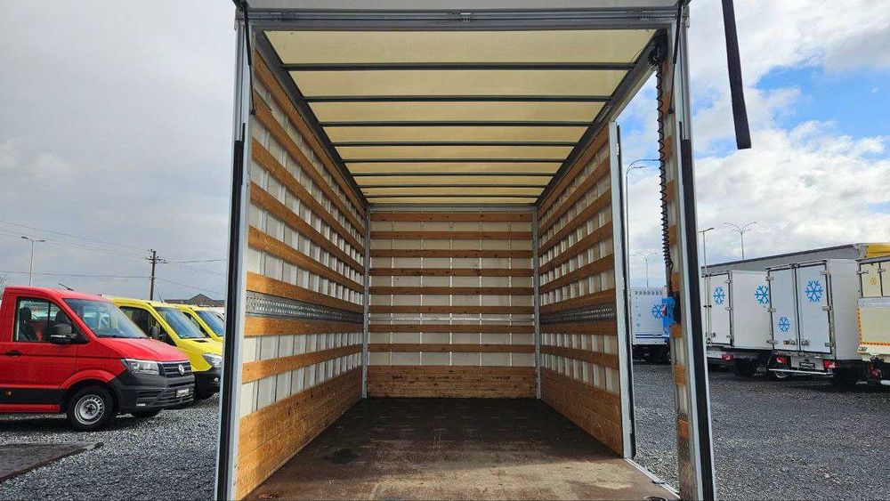 Mercedes-Benz Sprinter 2020p.