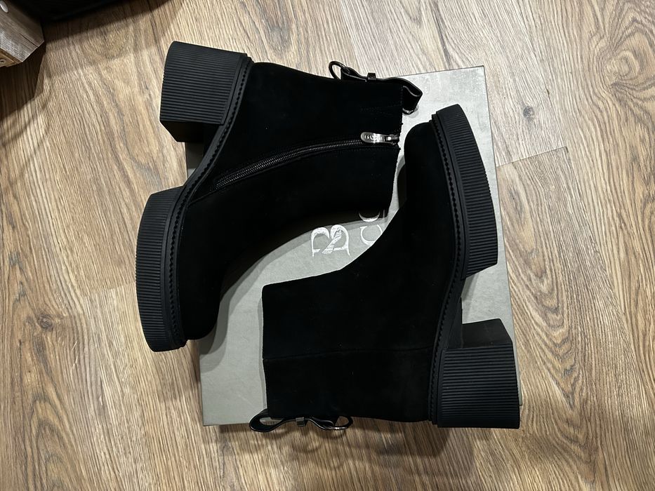 Зимові ботінки натуральний замш