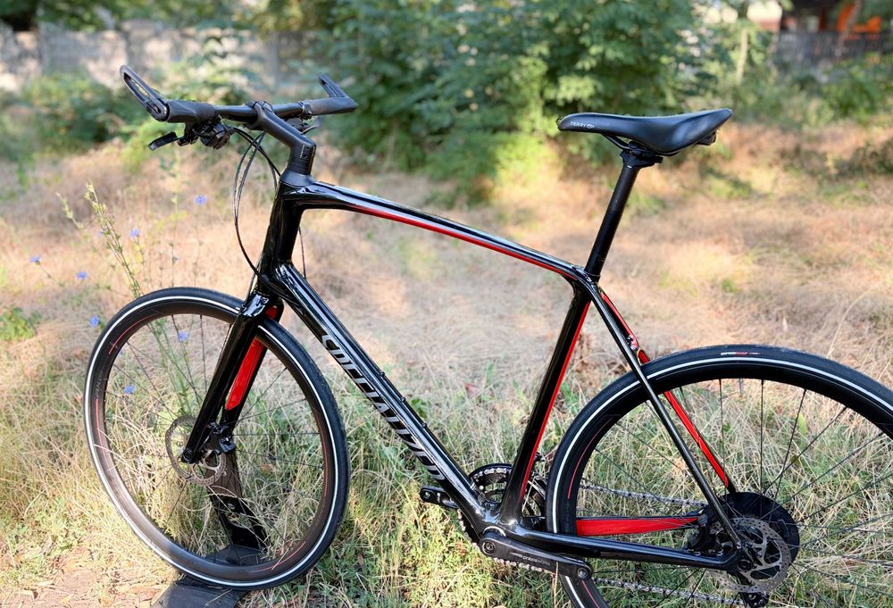 Specialized Sirrus Elite Carbon велосипед для вулиць