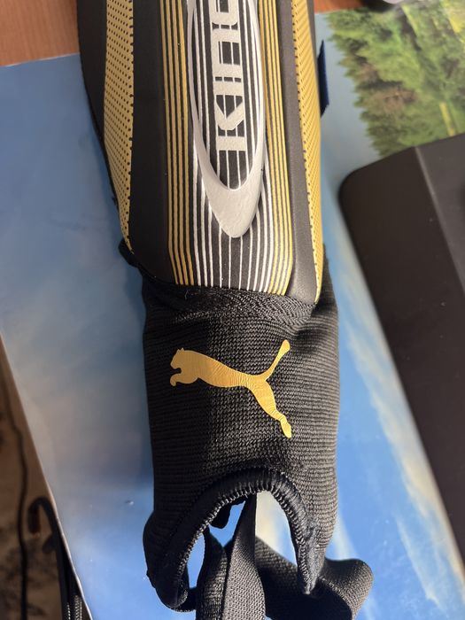 Puma nagolennik piłkarskie używane 2-3 razy king liga rozmiar M