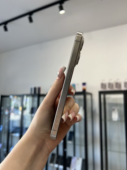 Telefon iPhone 15 PRO 256GB Biały Apple Gwarancja iTrade