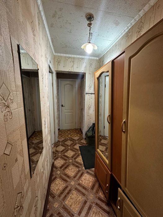 Дуже гарненька квартира в районі Світанка.