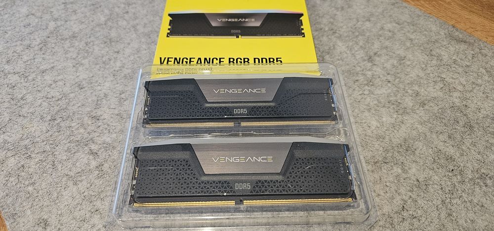 Corsair Vengeance RGB DDR5 32GB 6000MHz CL36