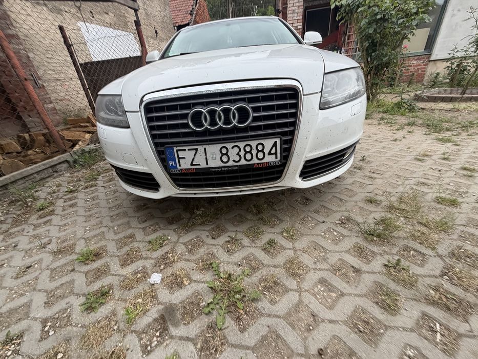 Audi A6 C6 2009 uszkodzona
