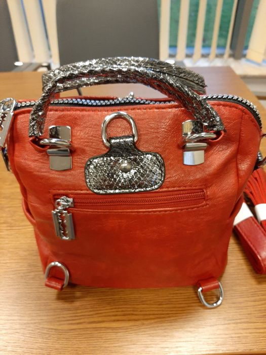 Ale Torebka damska Plecak Red