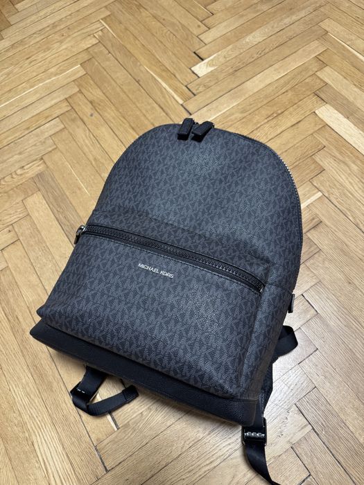 Рюкзак Michael Kors