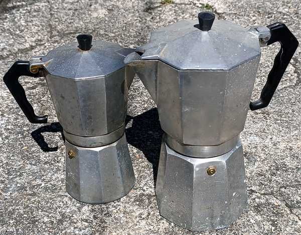 Cafeteiras antigas modelo italiano moka