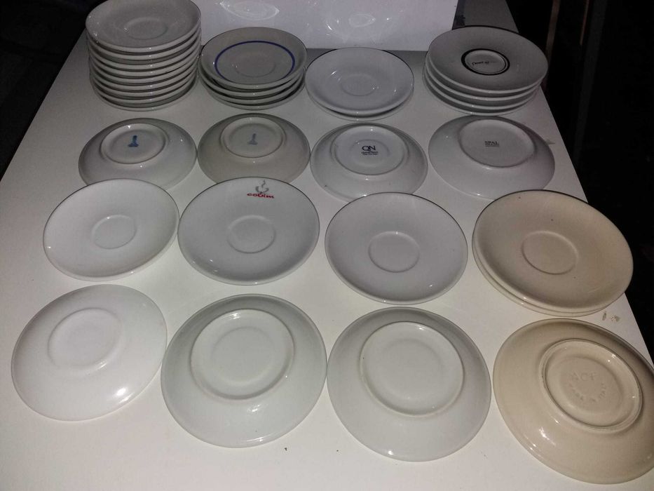 Pratos Para Chávenas de Café