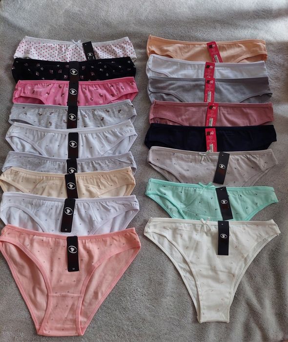 Набір жіночих трусиків. Женские трусики. Xs C M
