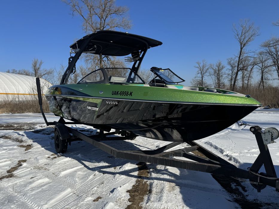 Катер Malibu 22VLX 2015р