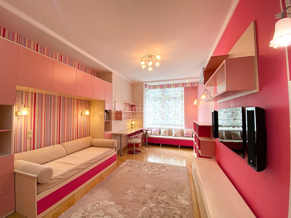 Продаж 4к квартири вул. Назарівська  23а. Ботанічний сад Фоміна