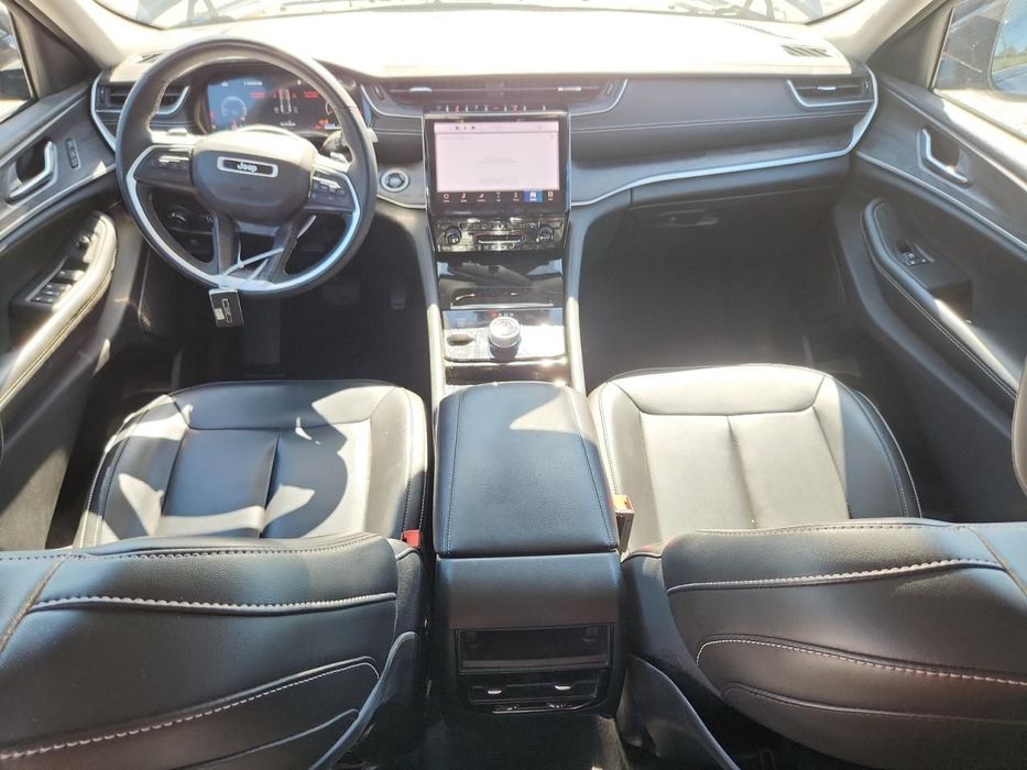 Jeep Grand Cherokee Bogate wyposażenie, w drodze do Polski.