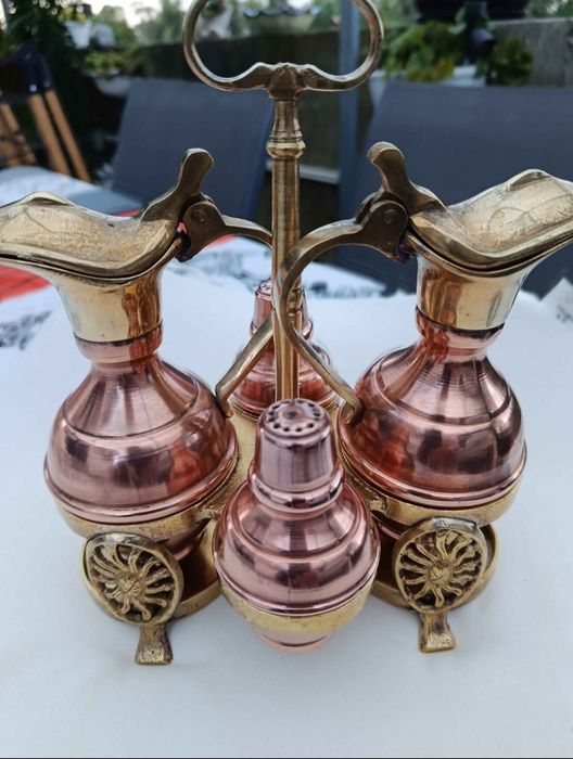 Galheteiro vintage lindíssimo em bronze e latão (ARTIGO ÚNICO)
